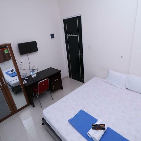 Kamar Keluarga Tanah Abang Hotel Jakarta Luaran gambar