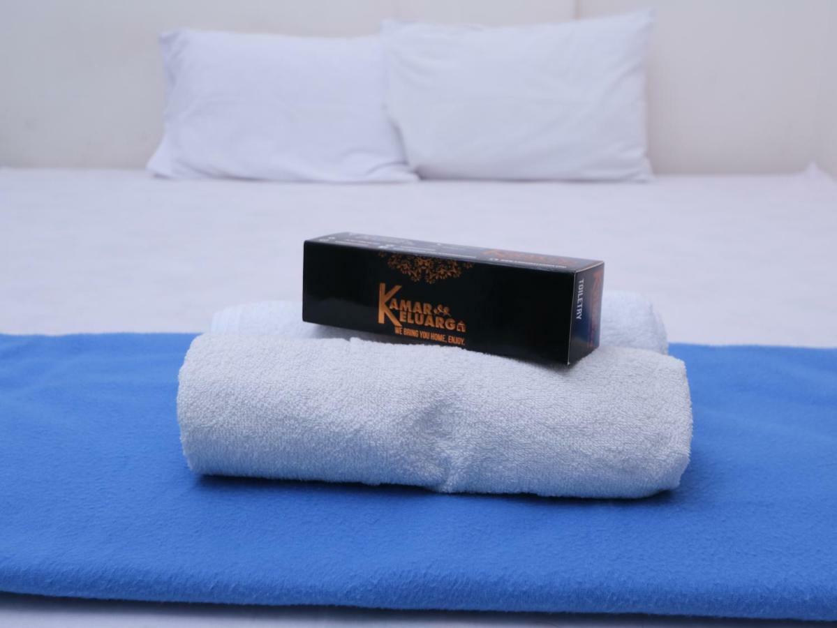 Kamar Keluarga Tanah Abang Hotel Jakarta Luaran gambar